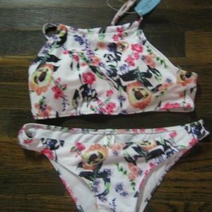 CupShe Top and Bottom Bathing suit Small